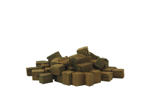 Oak Cubes - American Medium Plus - Doc's Cellar